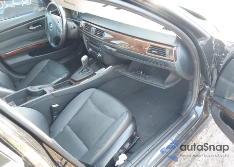 2011 BMW 328I z USA, uszkodzony, nr VIN WBAPH7C57BE676889